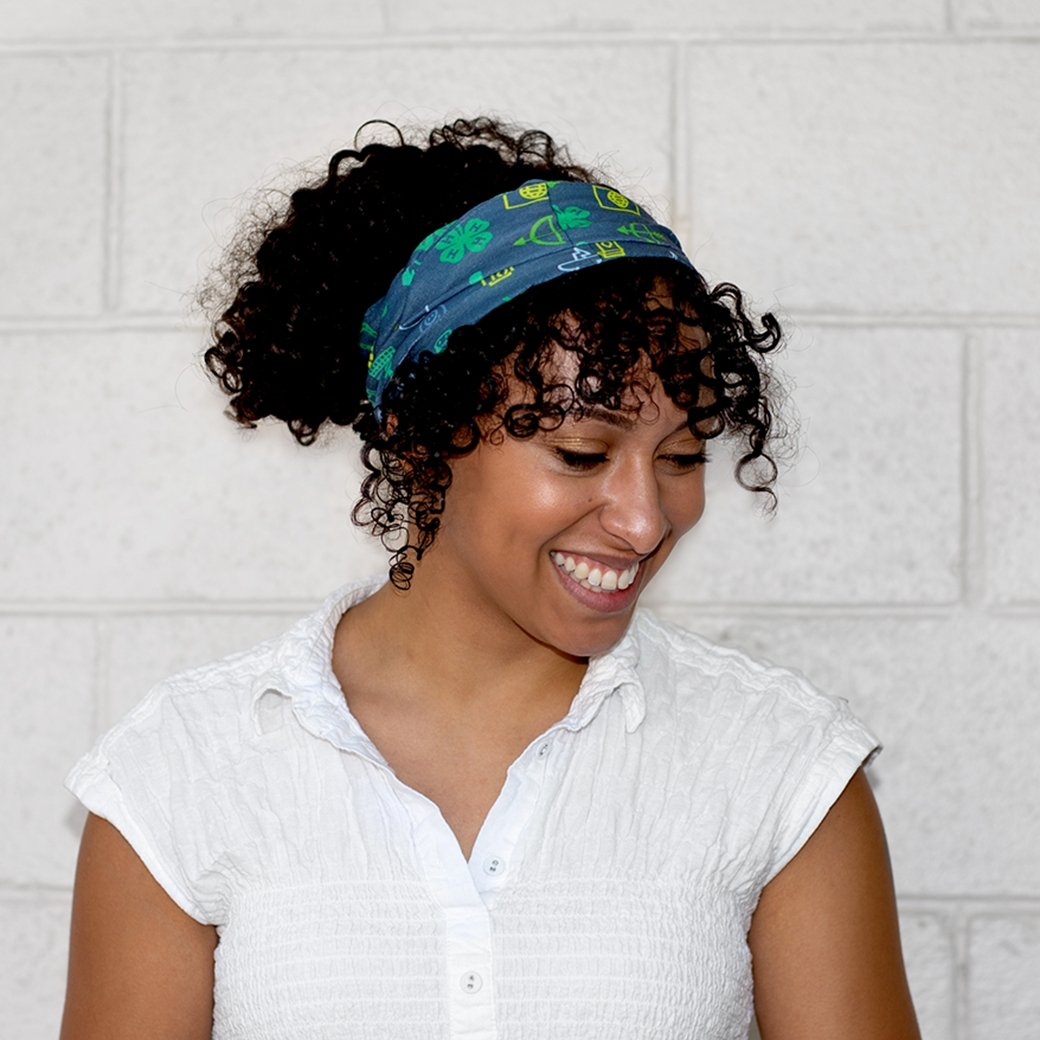 Clover Emblem Convertible Head & Neckwear Buff - Shop 4-H
